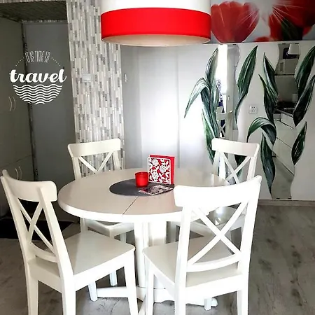 Centrum Daniella شقة